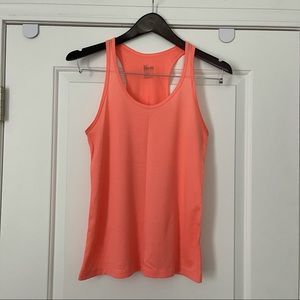 Nike tank